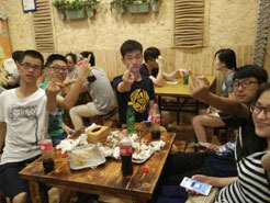 团风烧烤加盟,学烧烤技术,开烧烤店多少钱疯狂烤翅加盟